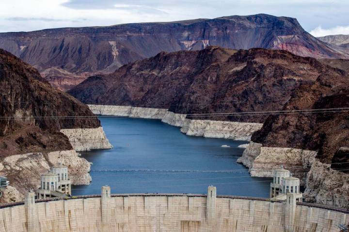 Current water levels on Lake Mead can be seen well from the Mike O'Callaghan-Pat Tillman Memori ...