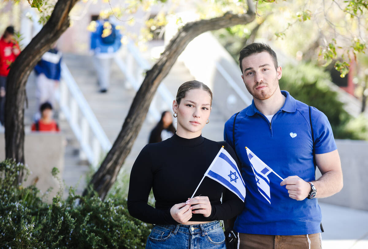 Rosie Polonksy, left, and her brother Aaron Polonksy, right, at the UNLV campus in Las Vegas, T ...