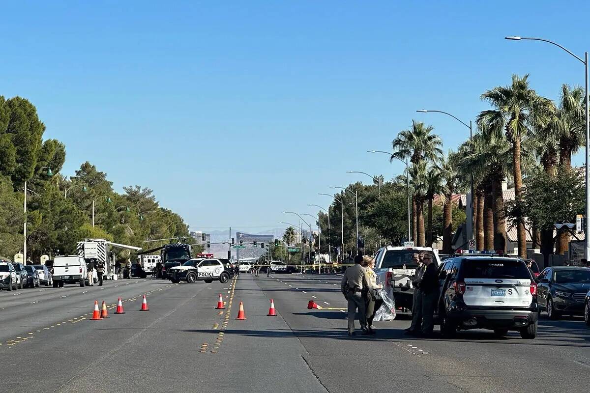 Las Vegas police investigate a domestic violence incident on the 8800 block of Canyon Rim Way, ...