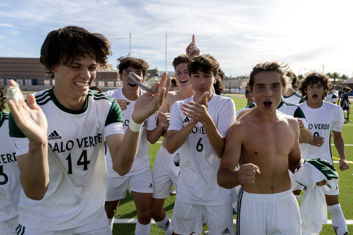 Palo Verde celebrates their win in a Class 5A Southern Region boys soccer final game against Co ...