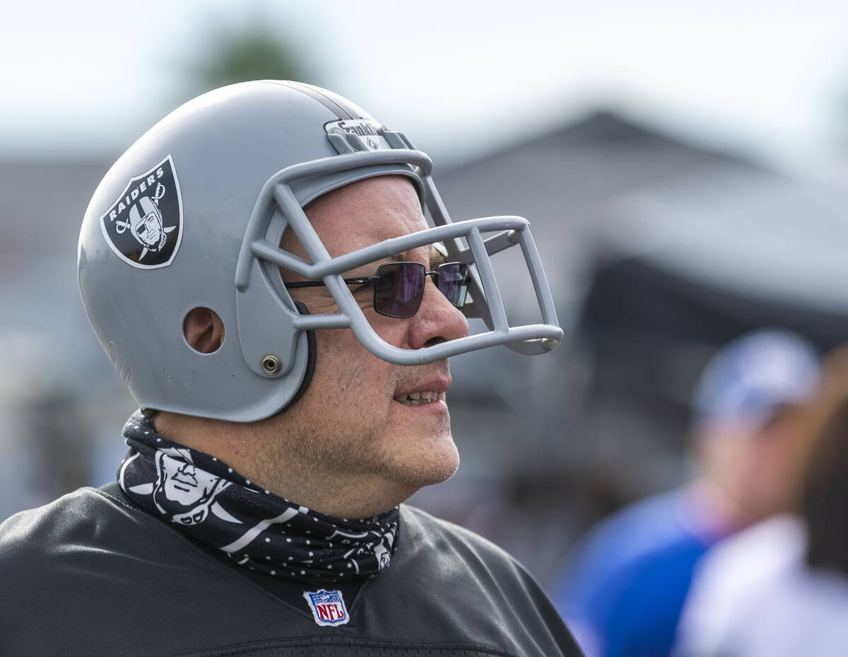Raiders fan Simon Garcia wears his tiny hat in the tailgating area before the start of the Raid ...
