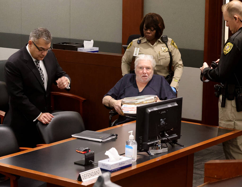 Thomas Randolph arrives in court at the Regional Justice Center in Las Vegas Tuesday, Nov. 7, 2 ...