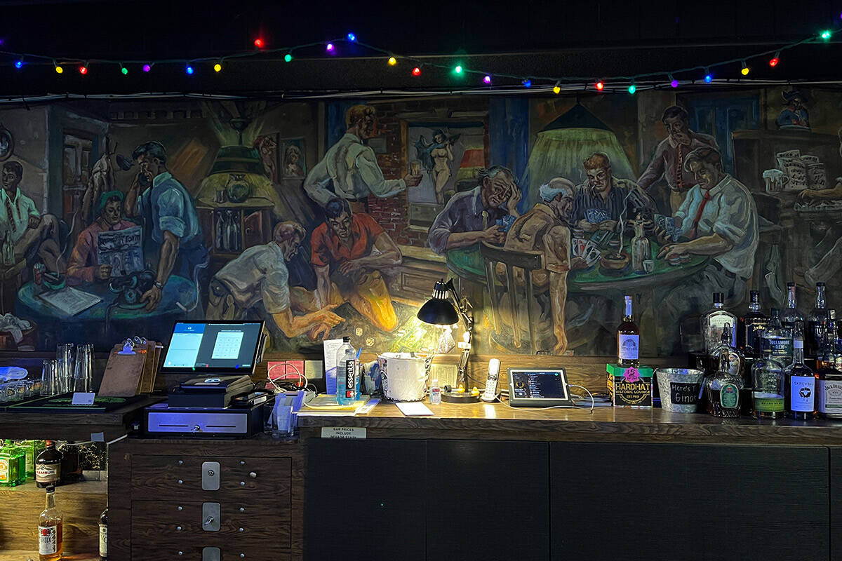 Las Vegas rock star finally reopening legendary dive bar | Kats | Entertainment - Vimarsana News