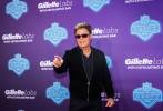 Veteran Strip headliner to sing F1 national anthem