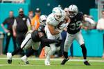 No cigars, just stench of rotten Raiders offense in loss to Dolphins