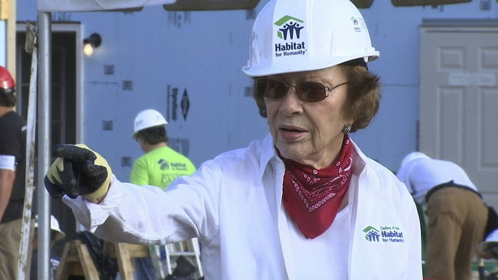 Former U.S. First Lady Rosalynn Carter helps build a home in Memphis, Tenn., for Habitat for Hu ...
