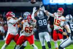 Raiders report: Maxx Crosby spent night in hospital before Chiefs game