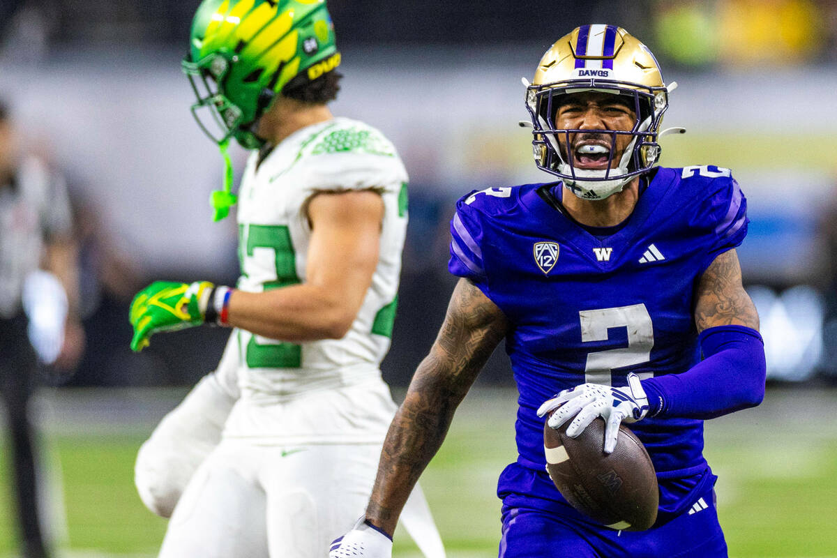 Washington Huskies wide receiver Ja'Lynn Polk (2) is pumped after another critical catch and fi ...