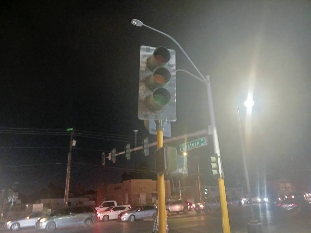 A traffic light at Desert Inn Road and Eastern Avenue in Las Vegas during a power outage on Dec ...