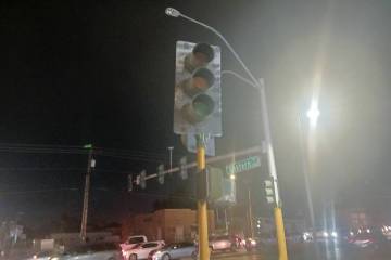 A traffic light at Desert Inn Road and Eastern Avenue in Las Vegas during a power outage on Dec ...