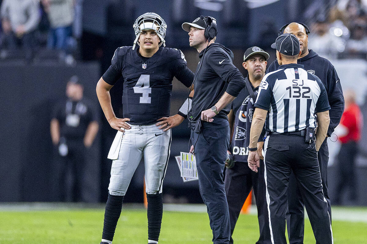 Raiders ‘still evaluating’ QB options after Vikings loss