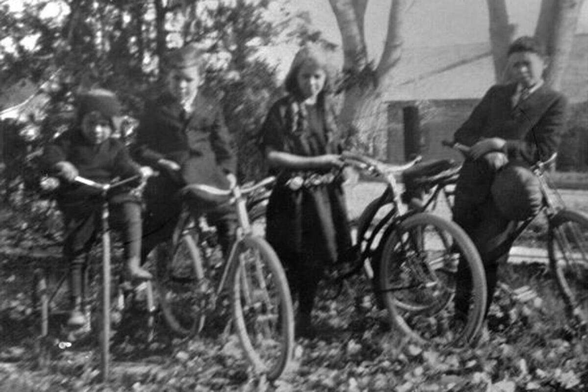 The children of the Ed Von Tobel family, (left to right) George, around age five, Ed, Jr. , 10, ...