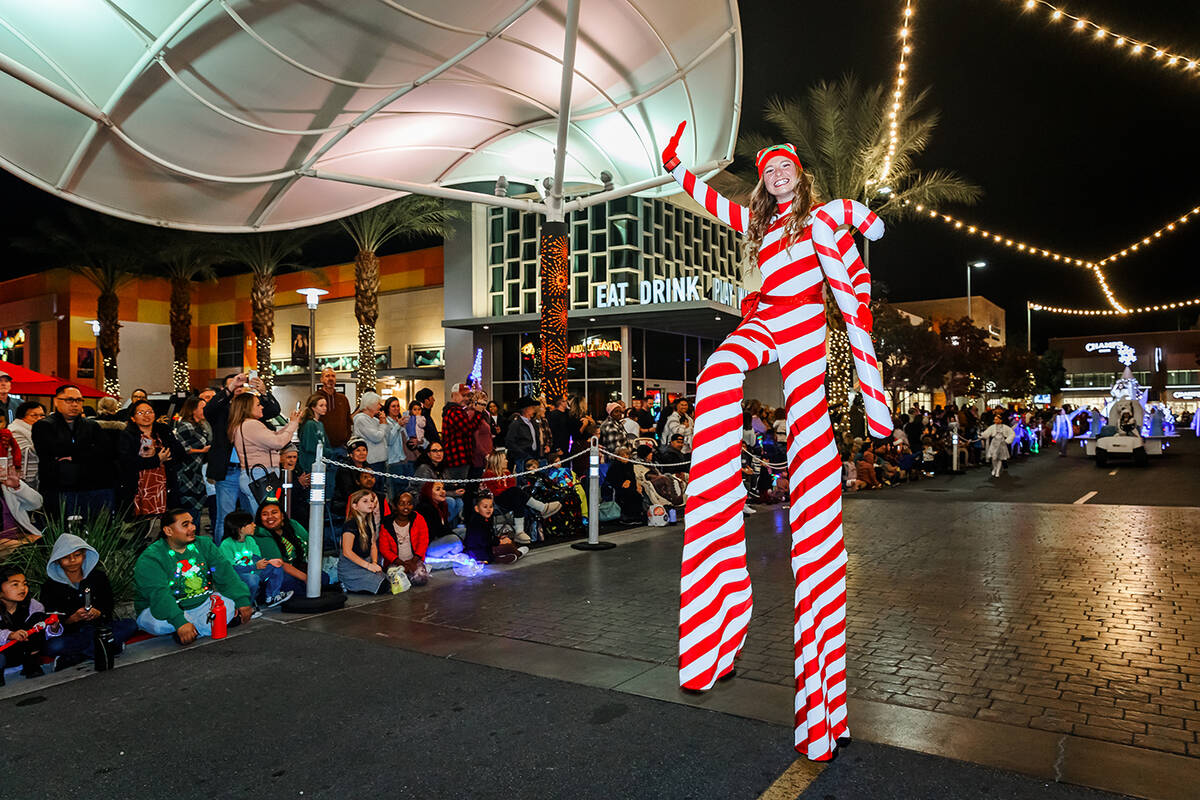 The holiday parade draws tens of thousands of visitors each Friday and Saturday night. (Downtow ...