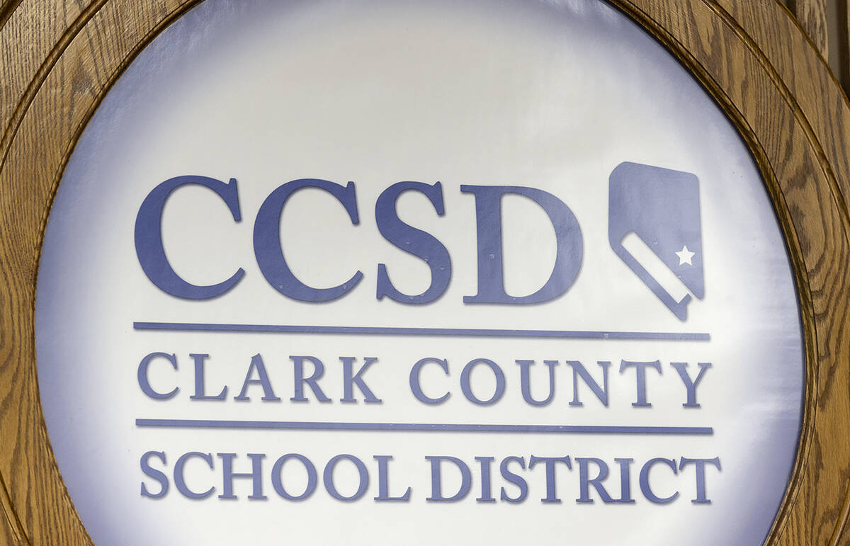Arbitrator approves contract between CCSD, Clark County teachers