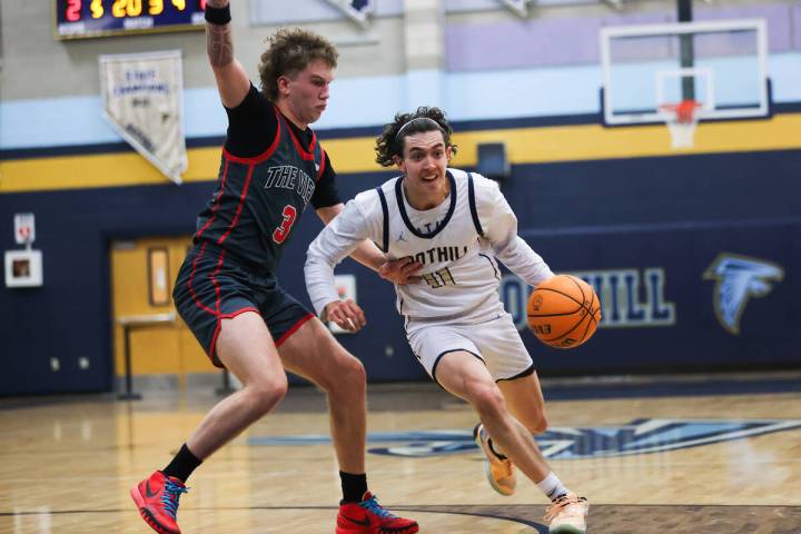 Foothill’s Zak Abdalla (11) rushes the ball past Arbor View’s Jalen Dickel (3) du ...