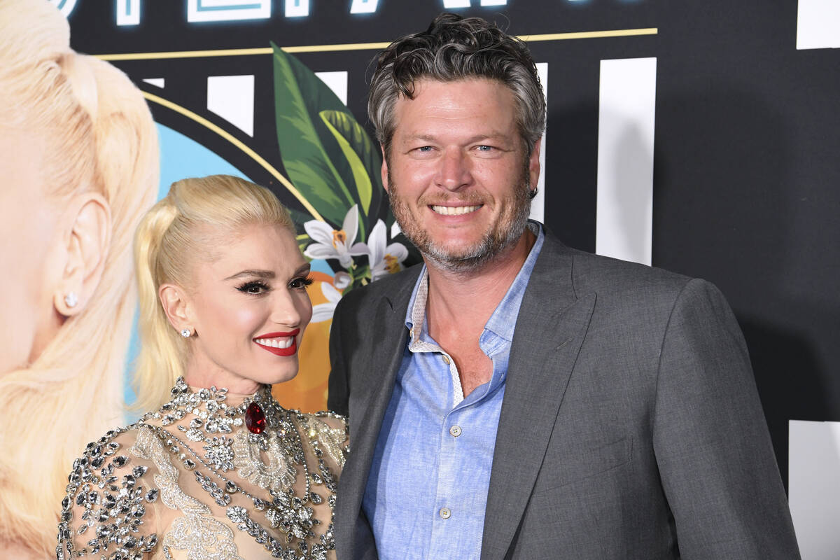 Super Vegas tandem: Stefani on TikTok, Shelton on the Strip | Kats | Entertainment - Vimarsana News