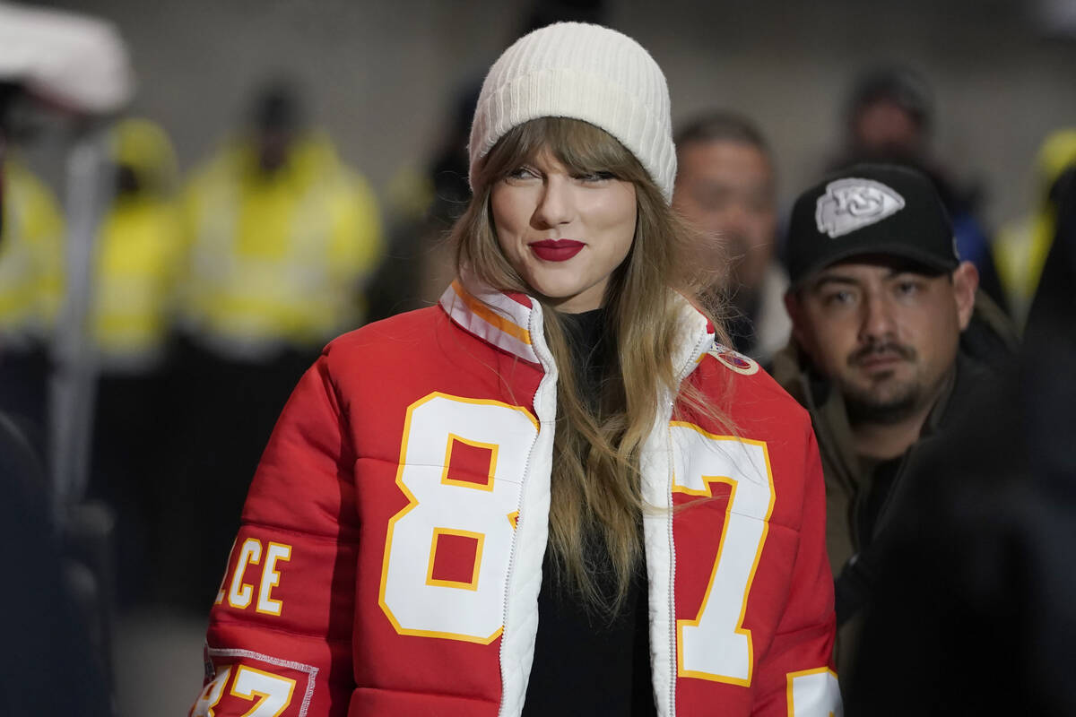 Swift at Las Vegas Super Bowl would be a long shot | Kats | Entertainment - Vimarsana News