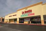 Las Vegas grocery chain delays reopening of wind-damaged store