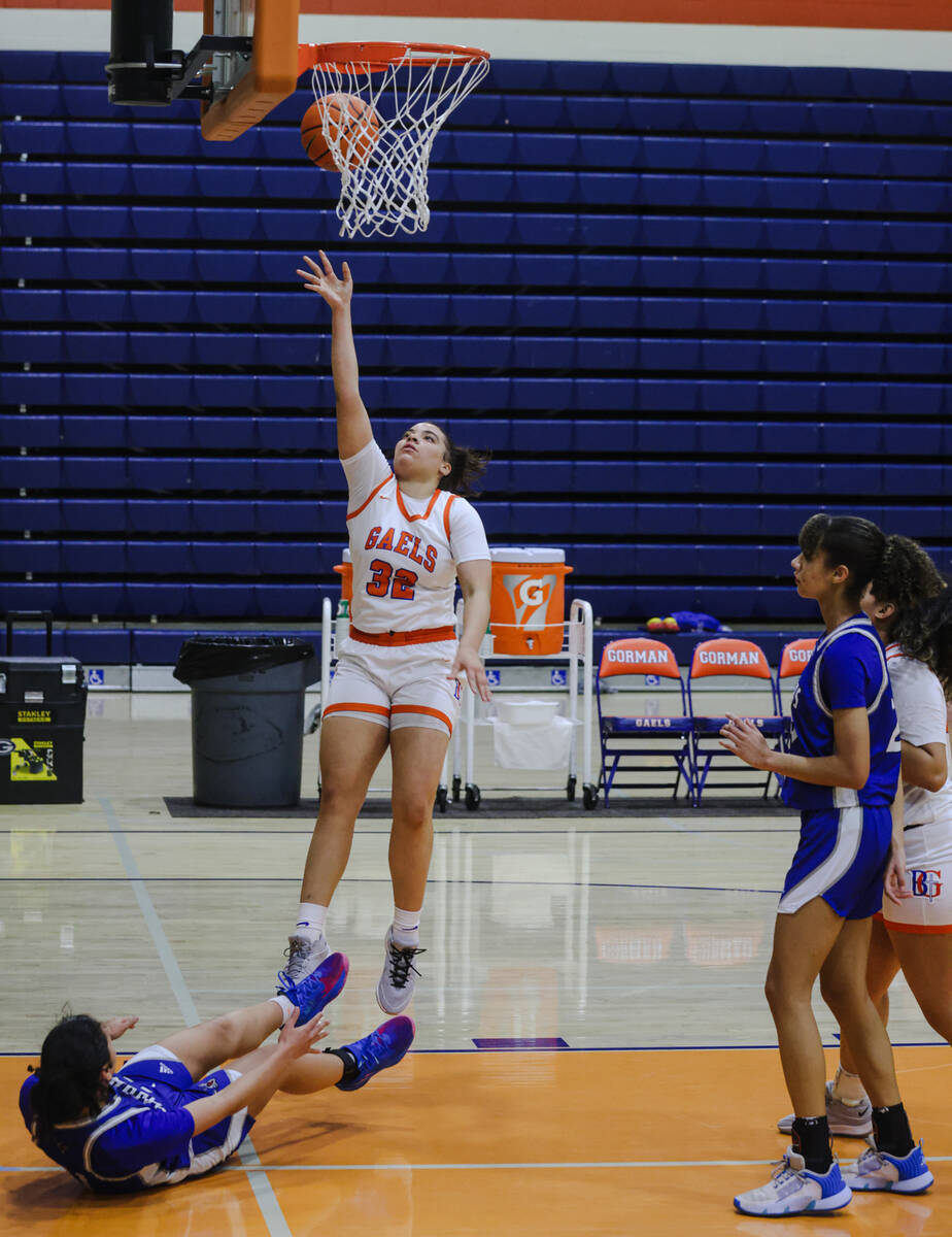 Bishop Gorman’s Savannah Searcy (32) shoots against Desert Pines during a game at Bishop ...