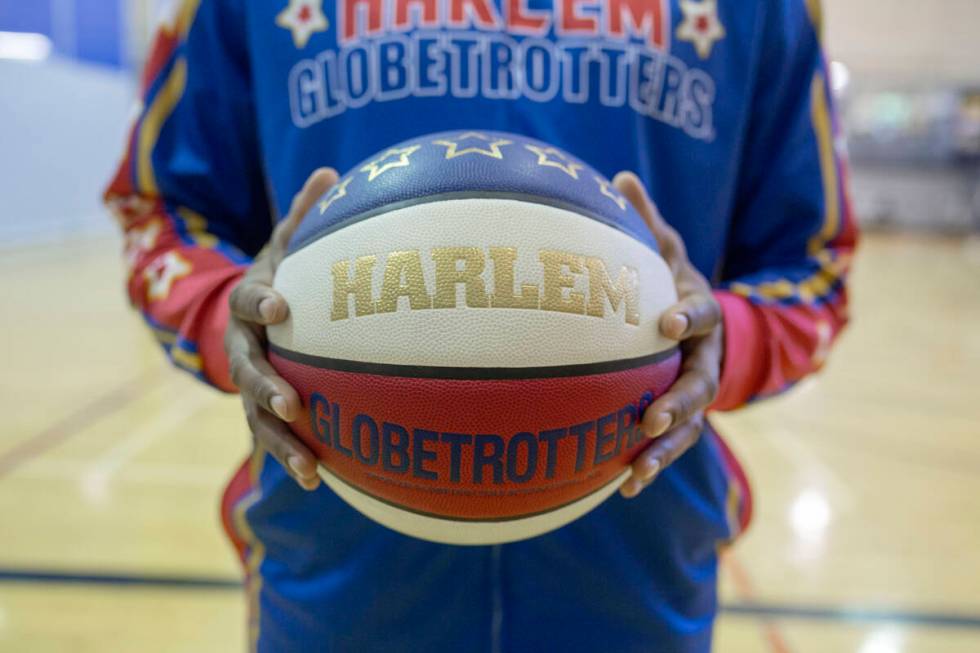 Las Vegas resident and Harlem Globetrotter Scooter Christensen at the Dula Gym in Las Vegas on ...