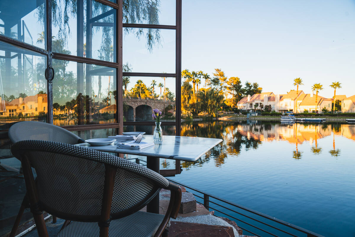 Valentine's Day in Vegas: 10 romantic restaurants | Food - Vimarsana News