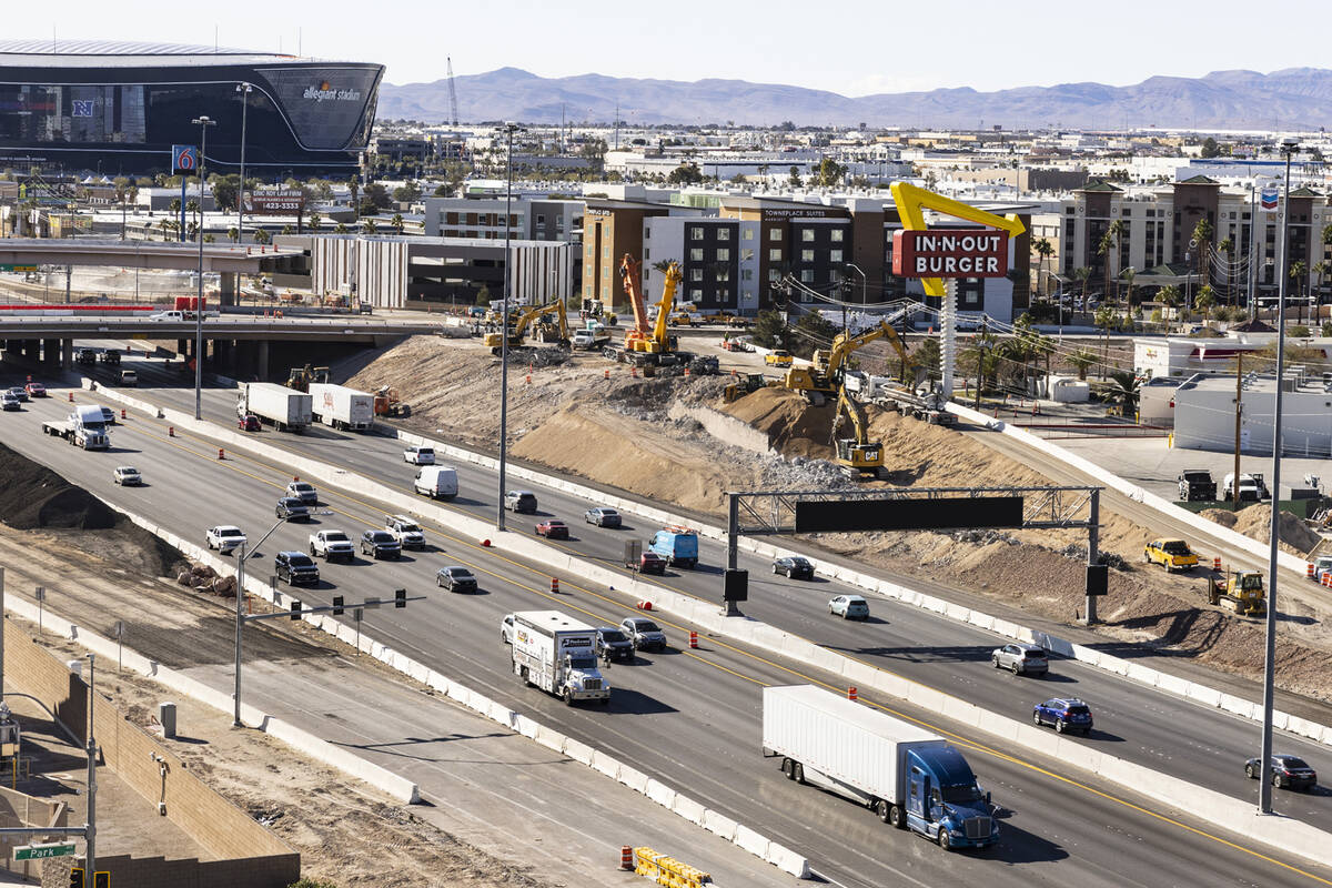 Construction is underway on Interstate 15 near Tropicana Avenue, on Thursday, Jan. 26, 2023, in ...