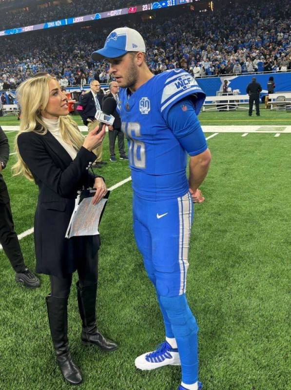 NFL Sideline Reporter Olivia Harlan Dekker on Creating Super Bowl History  With Dad Kevin Harlan, Arts And Entertainment