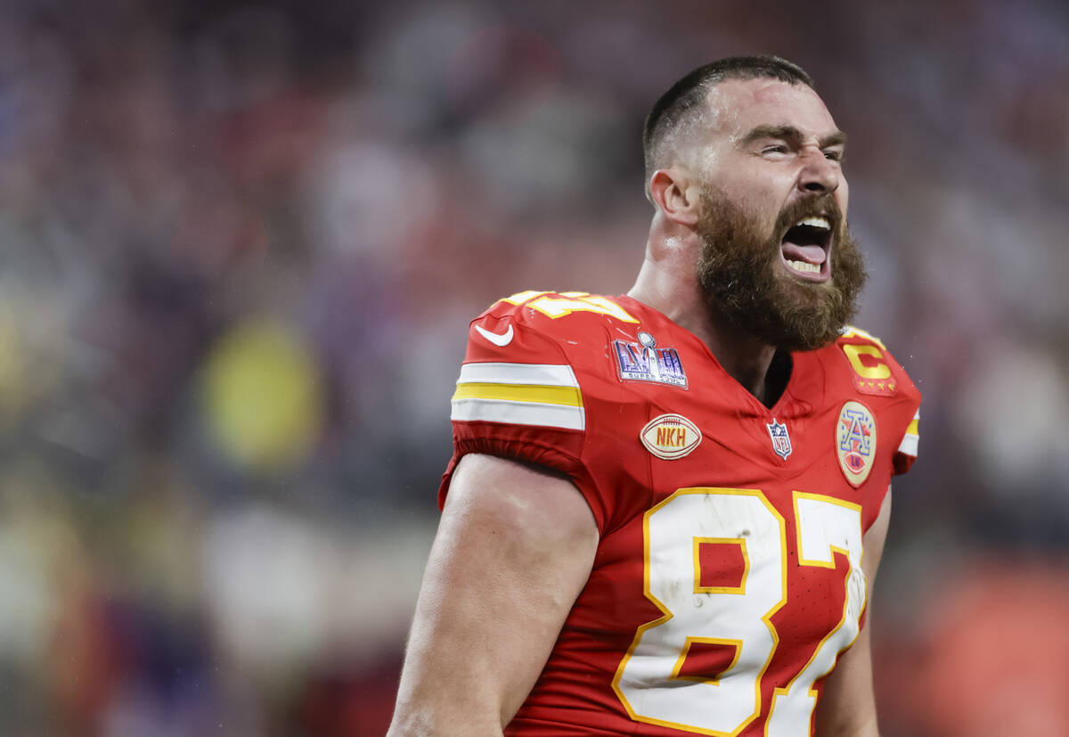 Kansas City Chiefs tight end Travis Kelce (87) reacts after the team scored a touchdown against ...