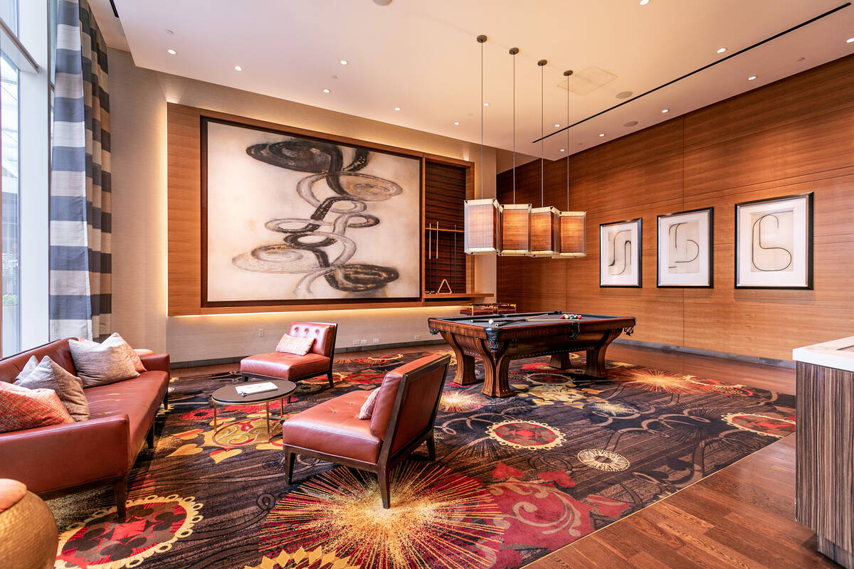 The Waldorf Astoria $5 million high-rise condo on the 42nd floor measures 2,756 square feet. (C ...