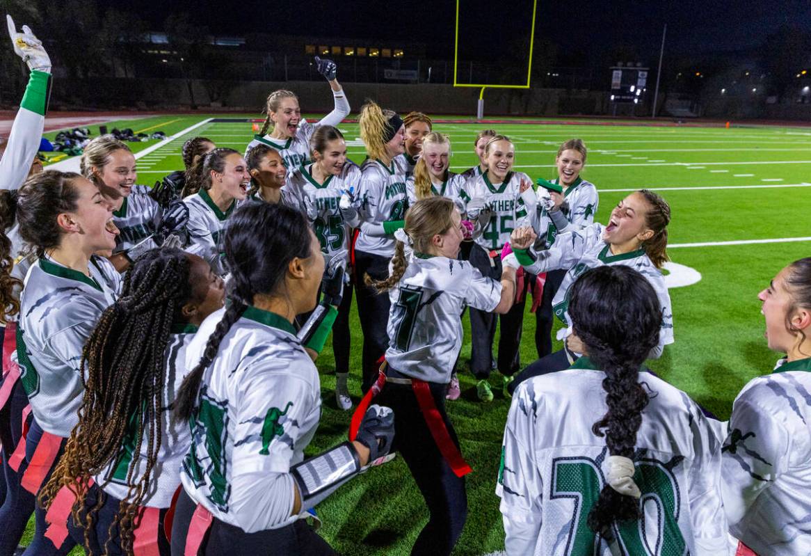 Palo Verde players celebrate their win over Desert Oasis following their Class 5A flag football ...