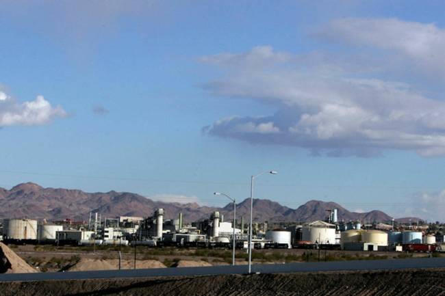 Industrial plants in Henderson on Feb. 28, 2007. (John Gurzinski/Las Vegas Review-Journal)