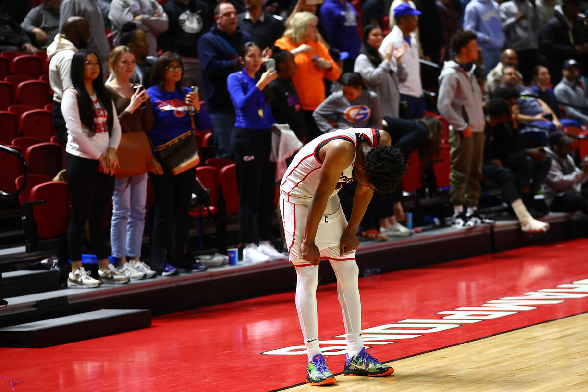 Coronado's Jonny Collins (0) reacts after drawing a late foul during the second half of the Cla ...