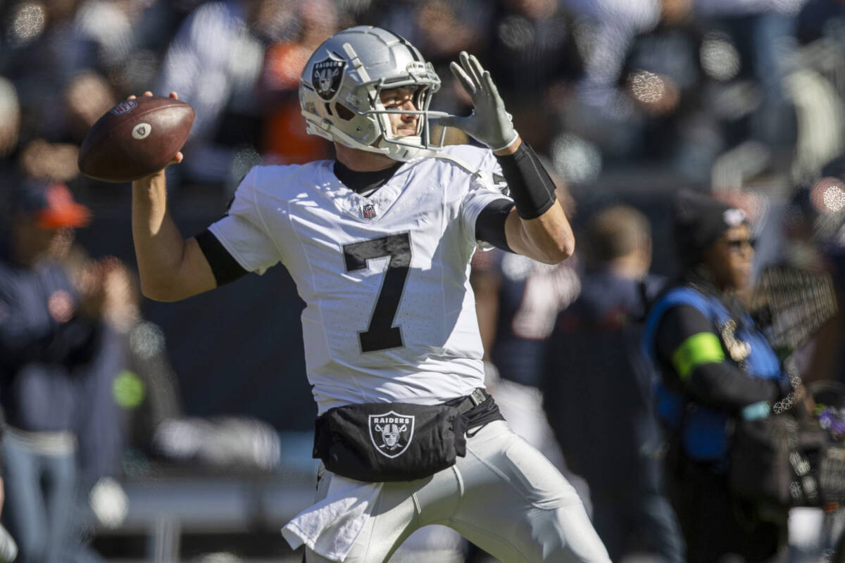 Raiders release quarterback Brian Hoyer before NFL free agency begins