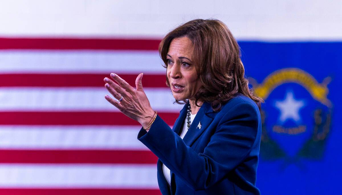 VP Harris makes campaign stop in North Las Vegas | Politics and ...