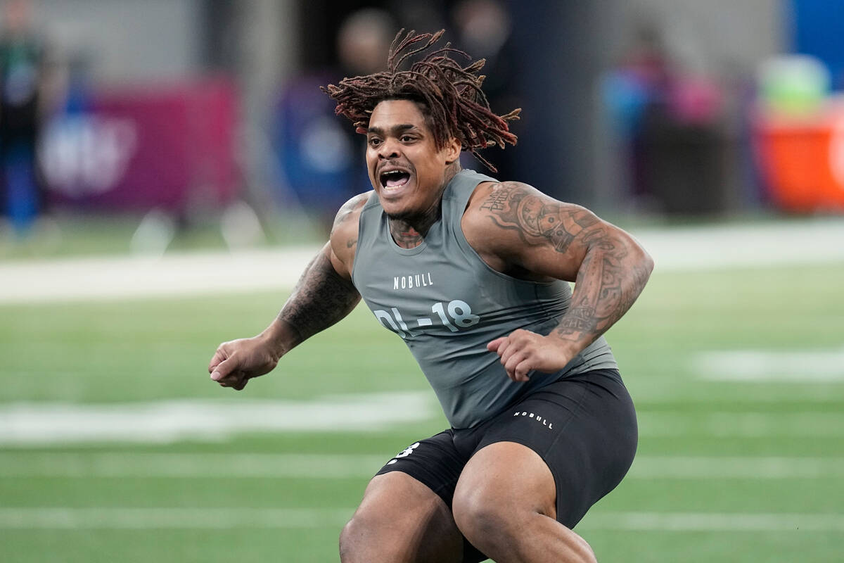 Raiders 2024 mock draft Team takes Texas defender Byron Murphy NFL