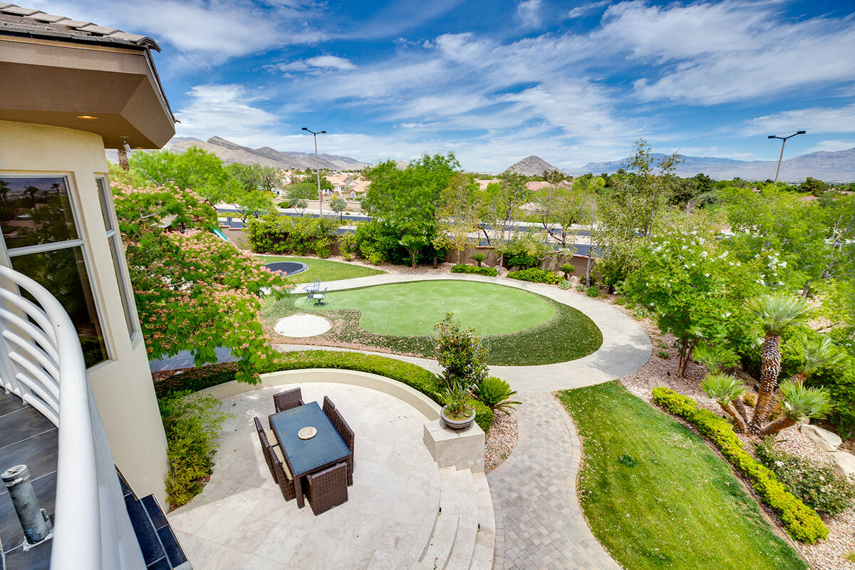 A view of the grounds. (Luxury Estates International)