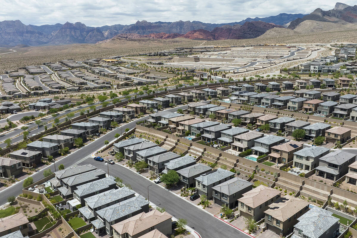 How fast did the Las Vegas Valley grow last year compared to other areas?