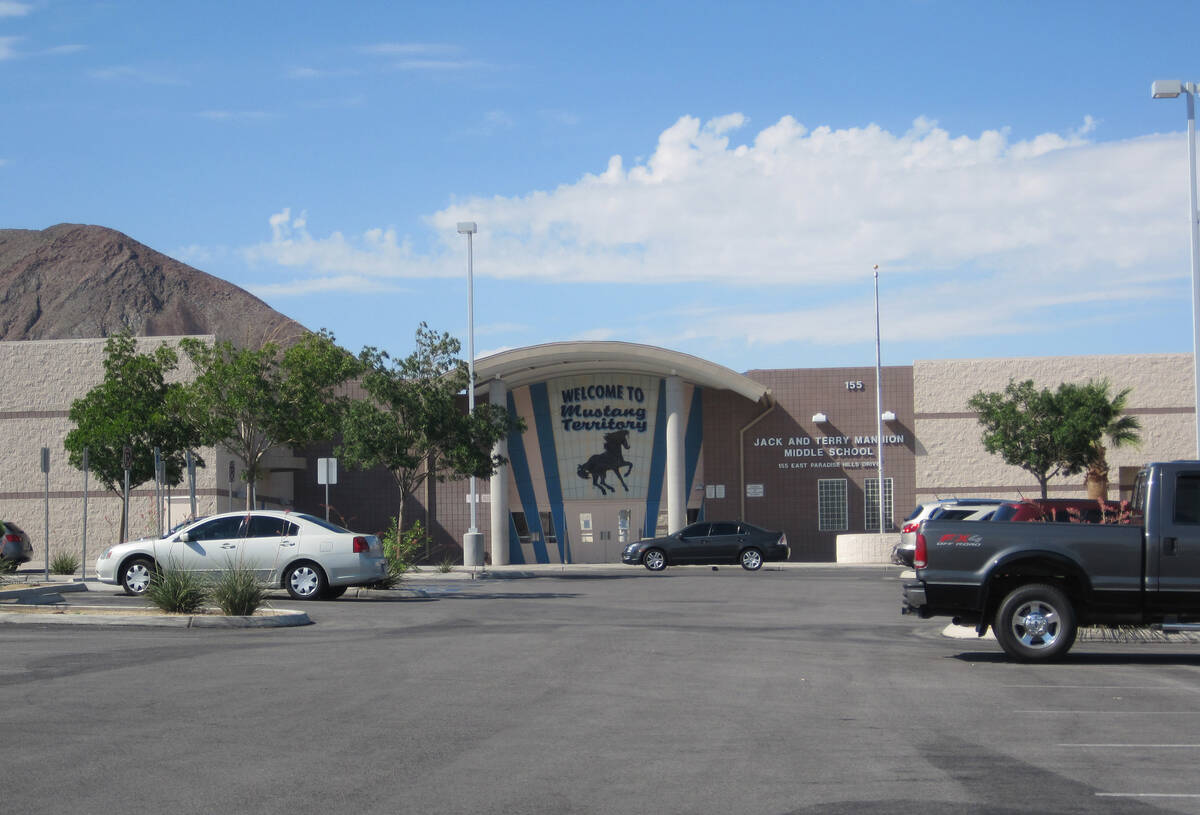 Mannion Middle School in Henderson. (Carri Greer/Las Vegas Review-Journal)