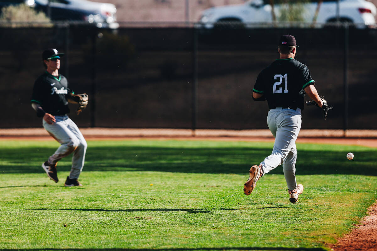 Palo Verde outfielder Tanner Jones (21) runs after the ball during a baseball game between Palo ...