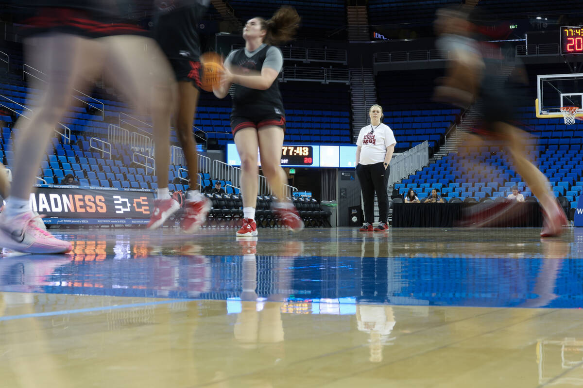 UNLV Lady Rebels head coach Lindy La Rocque presides over practice at UCLA’s Pauley Pavi ...