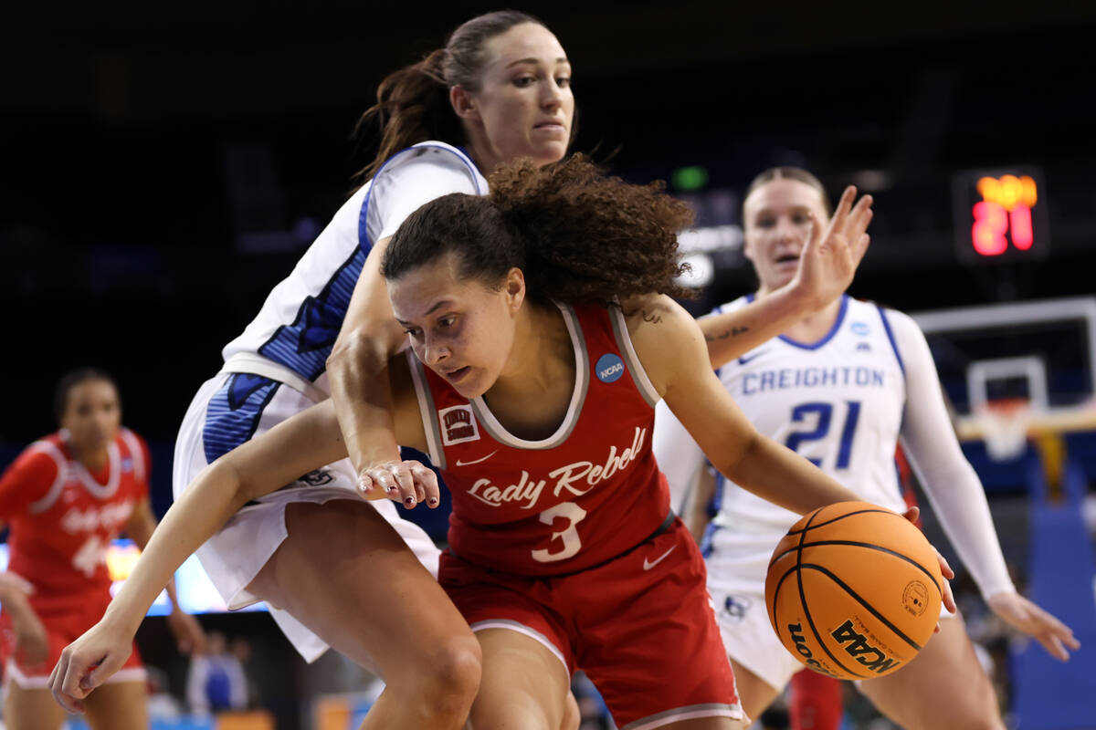 UNLV Lady Rebels guard Kiara Jackson (3) dribbles against Creighton Bluejays forward Emma Ronsi ...