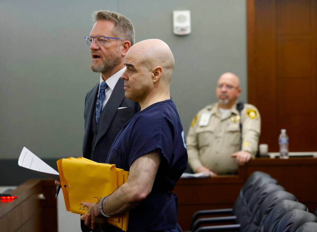 Attorney Robert Draskovich, left, addresses the court as his client Robert Telles, a former Cla ...