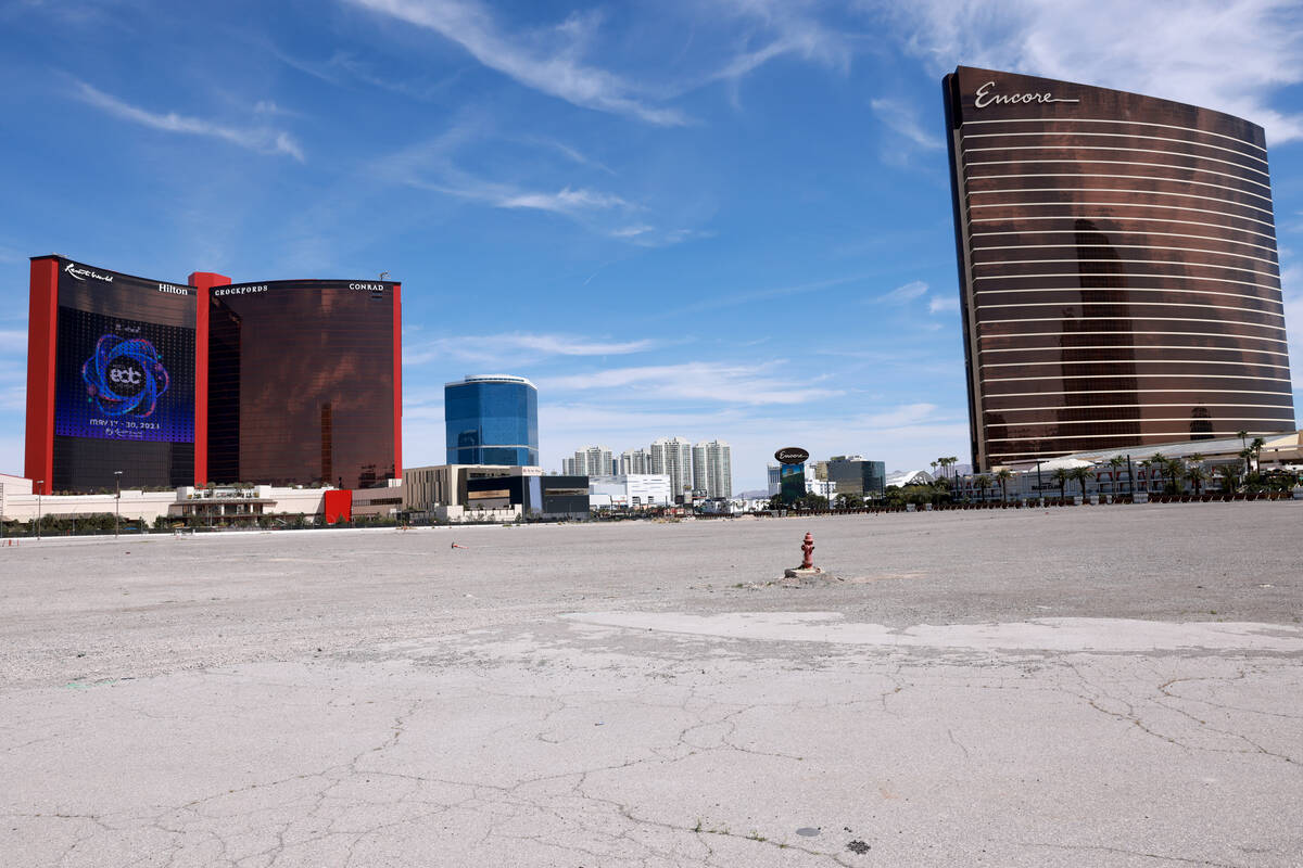The former New Frontier site is shown at 3120 Las Vegas Blvd. South in Las Vegas on Wednesday, ...