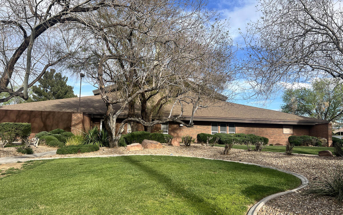 The Arrowhead Ward of the Church of Jesus Christ of Latter-day Saints in Henderson. (Lena Bliet ...