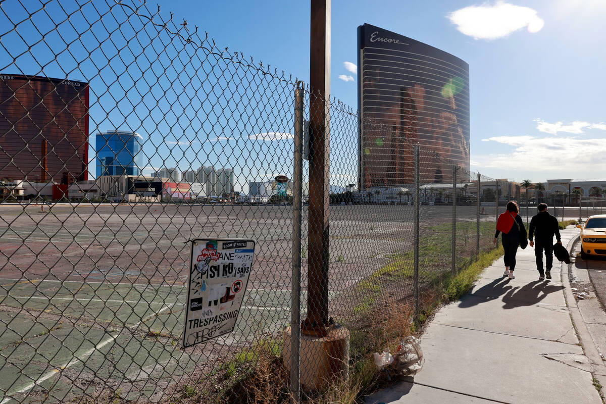 The former New Frontier site is shown at 3120 Las Vegas Blvd. South in Las Vegas on Tuesday, Ma ...