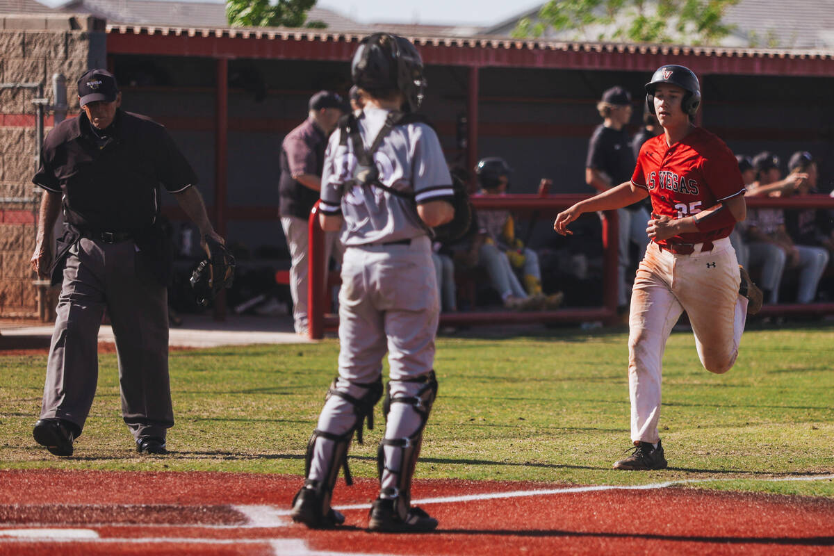 Las Vegas’ Dallas Martinez runs to home base during a baseball game between Faith Luther ...