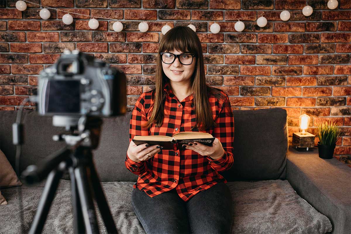 The Ultimate Roadmap to Becoming an Instagram Influencer - Vimarsana News