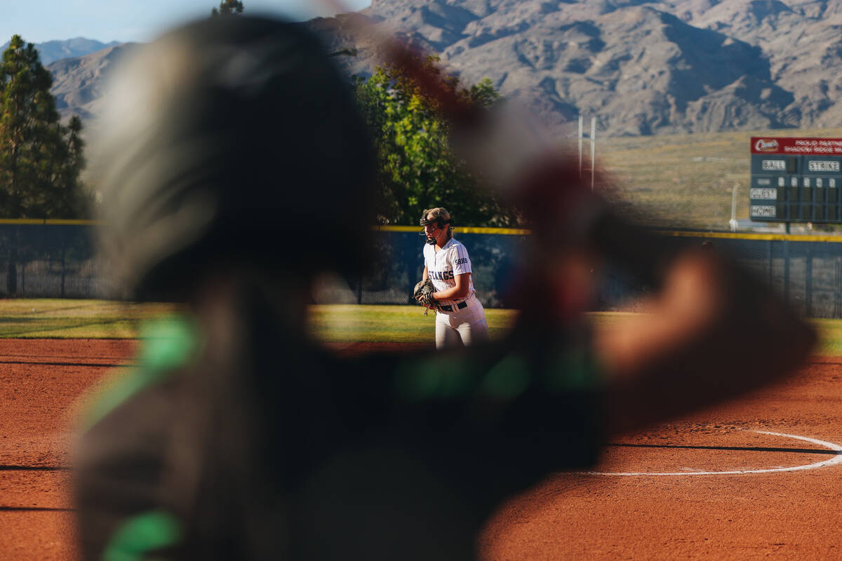 Shadow Ridge pitcher Josslin Law (4) readies herself to pitch the ball during a Class 5A Southe ...