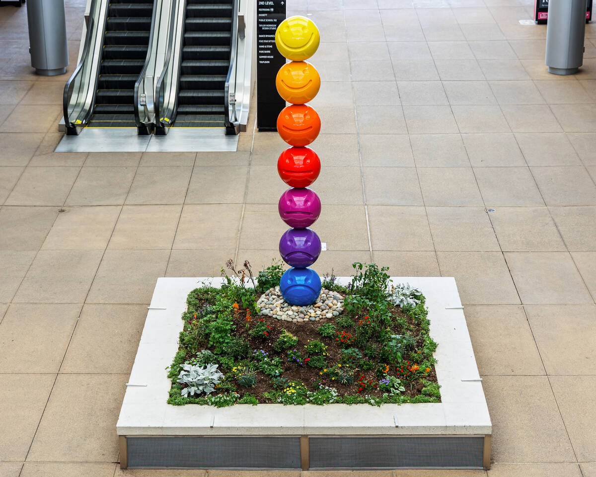 Downtown Summerlin unveils ‘Mood Sculpture’