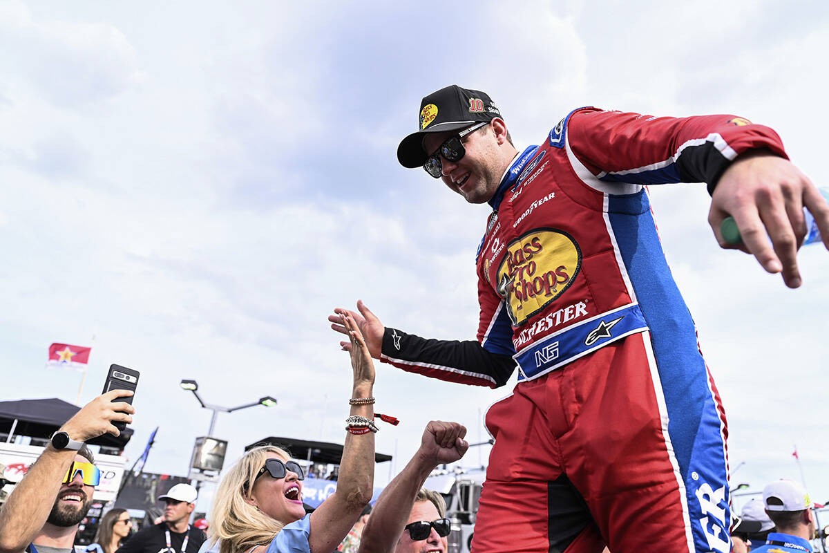 Las Vegas drivers affected as StewartHaas Racing to close NASCAR teams